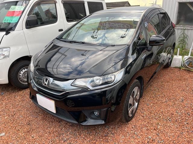 Honda FIT HYBRID 2013 — фото автомобиля