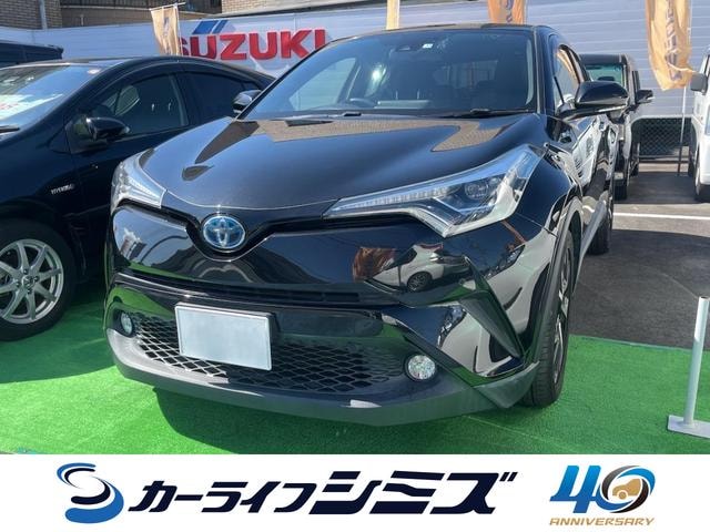 Toyota C-HR 2017 — фото автомобиля 1
