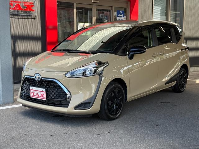 Toyota SIENTA 2022 — фото автомобиля 1