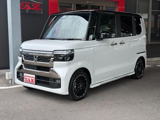 Honda N-BOX CUSTOM 2026 — фото автомобиля