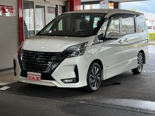 Nissan SERENA 2020 — фото автомобиля 1