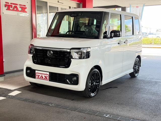 Honda N-BOX CUSTOM 2026 — фото автомобиля 1