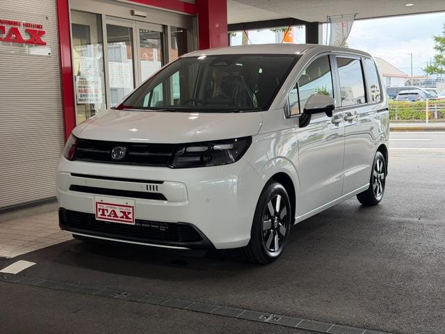 Honda FREED 2026 — фото автомобиля 1