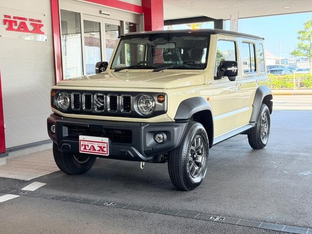 Suzuki JIMNY NOMADE 2026 — фото автомобиля