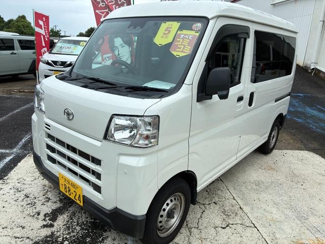 Toyota PIXIS VAN 2023 — фото автомобиля