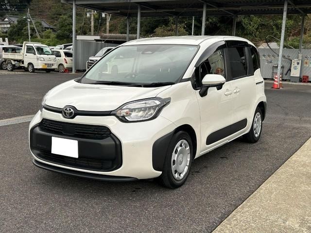 Toyota SIENTA 2023 — фото автомобиля