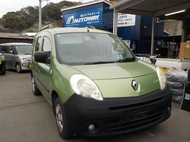 Renault KANGOO 2010 — фото автомобиля 1