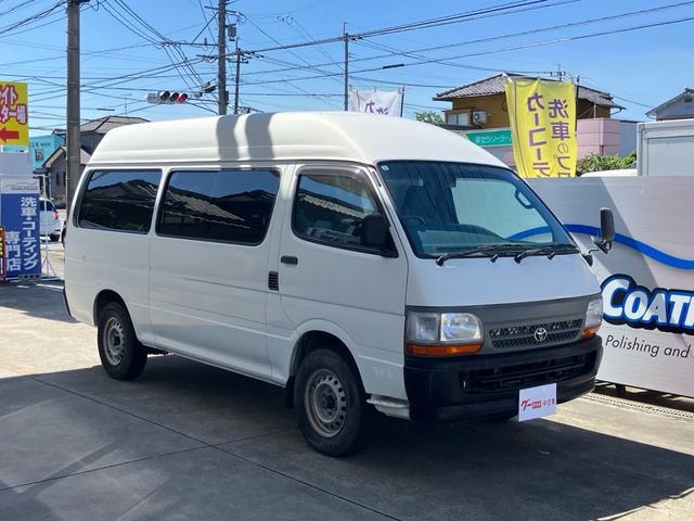 Toyota HIACE VAN 2003 — фото автомобиля