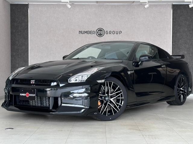 Nissan GT-R 2025 — фото автомобиля