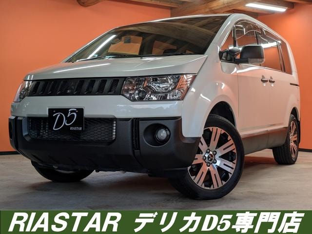 Mitsubishi DELICA D:5 2008 — фото автомобиля 1