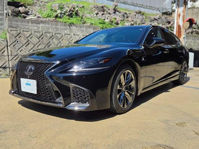 Lexus LS 2018 — фото автомобиля 1