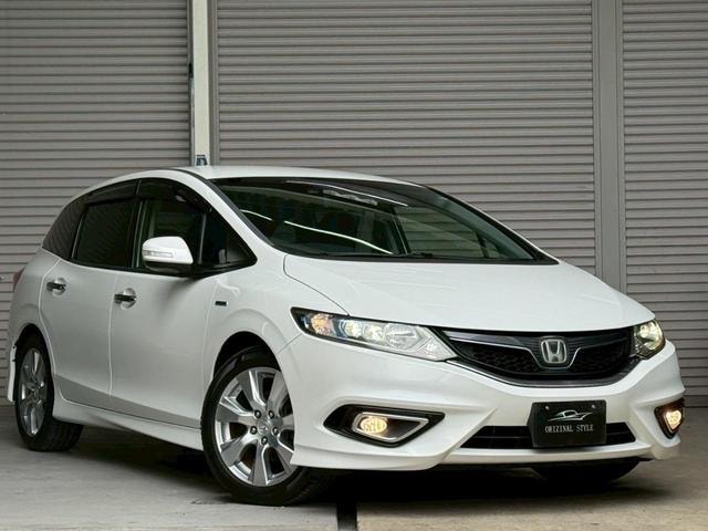 Honda JADE 2015 — фото автомобиля 1
