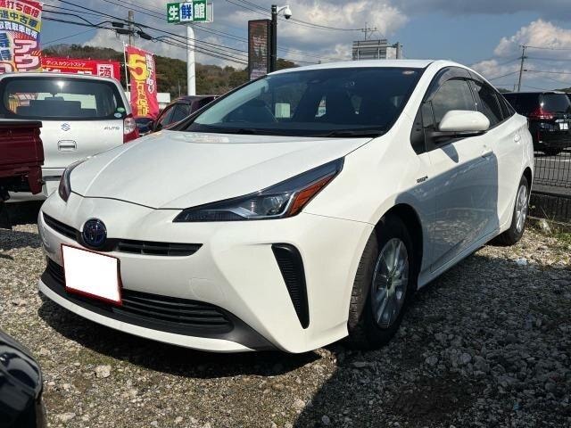 Toyota PRIUS 2020 — фото автомобиля 1