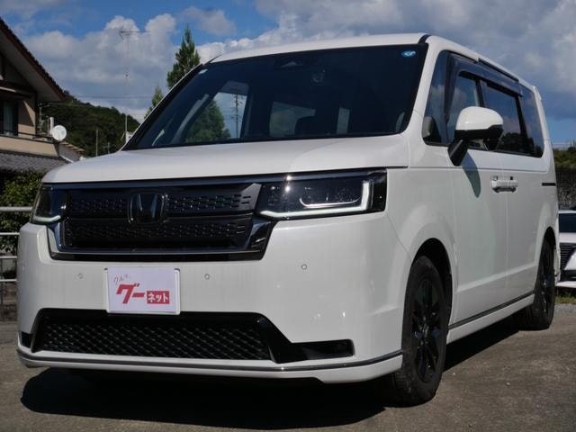Honda STEPWAGON 2024 — фото автомобиля 1