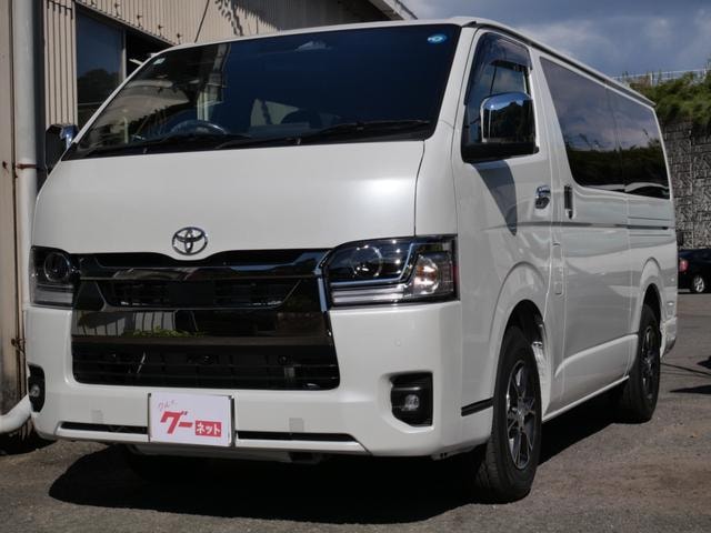 Toyota HIACE VAN 2026 — фото автомобиля