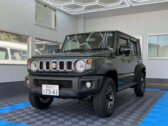 Suzuki JIMNY NOMADE 2026 — фото автомобиля