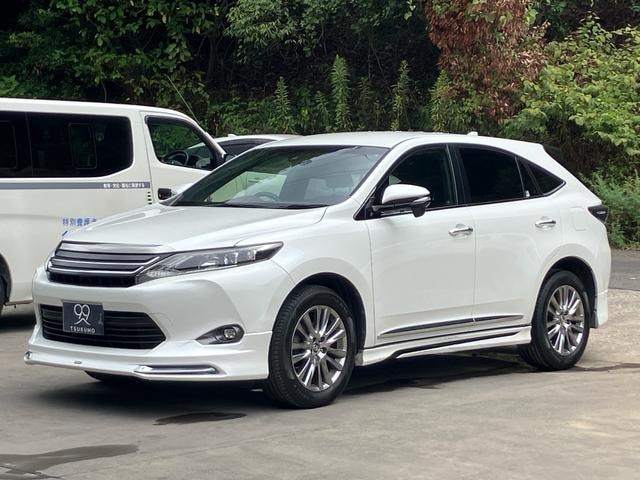 Toyota HARRIER 2014 — фото автомобиля 1