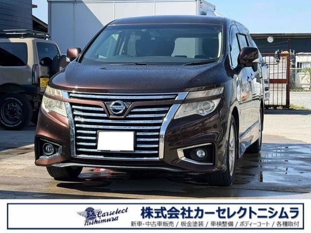 Nissan ELGRAND 2016 — фото автомобиля