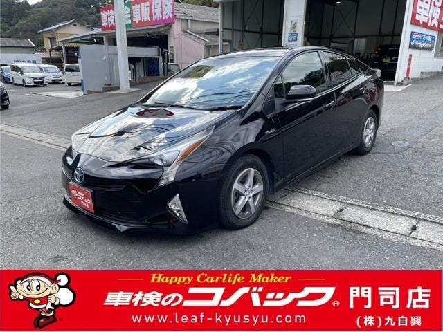 Toyota PRIUS 2015 — фото автомобиля 1