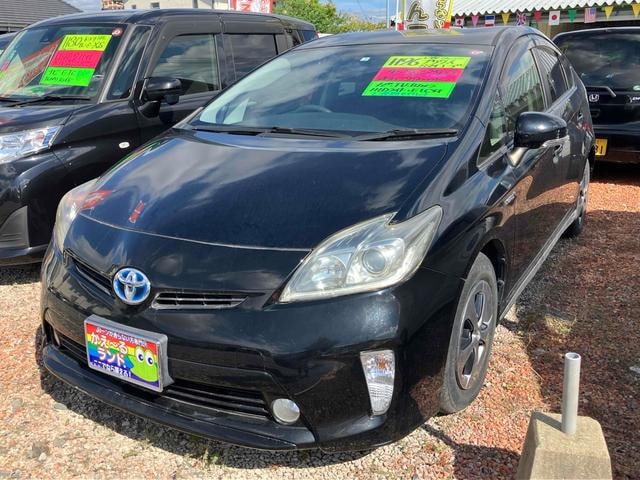 Toyota PRIUS 2014 — фото автомобиля 1
