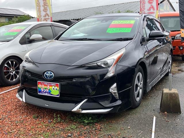 Toyota PRIUS 2016 — фото автомобиля 1