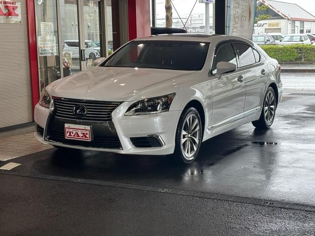 Lexus LS 2013 — фото автомобиля 1