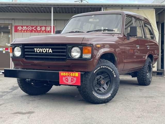 Toyota LAND CRUISER 60 1989 — фото автомобиля