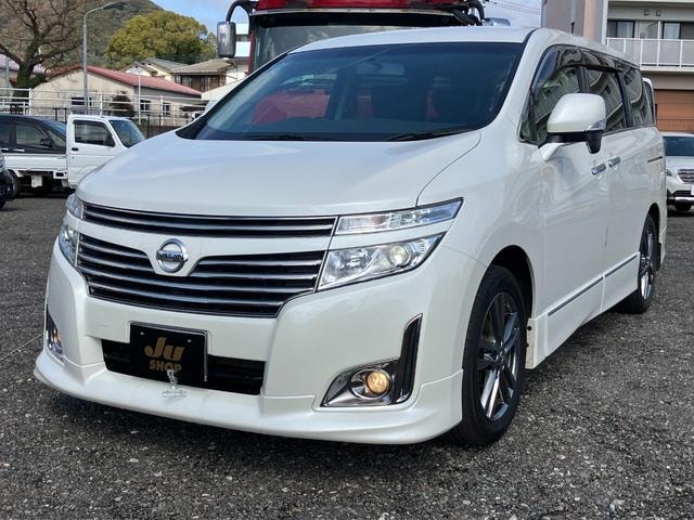 Nissan ELGRAND 2012 — фото автомобиля