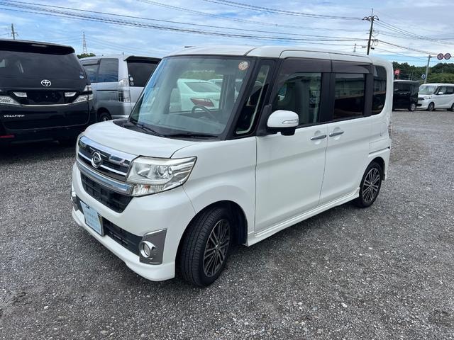 Daihatsu TANTO 2014 — фото автомобиля 1