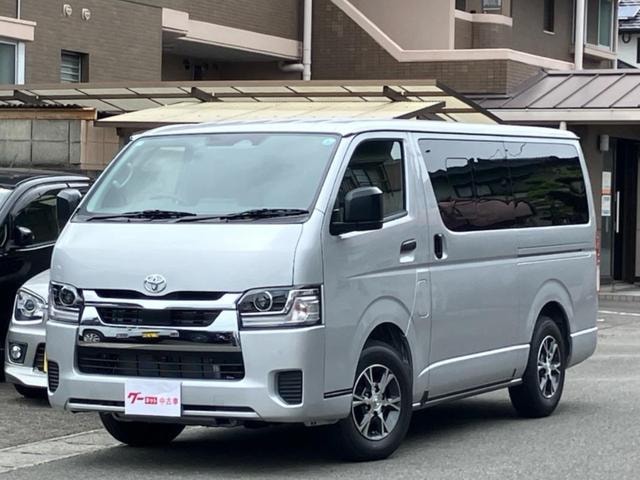 Toyota HIACE VAN 2026 — фото автомобиля 1