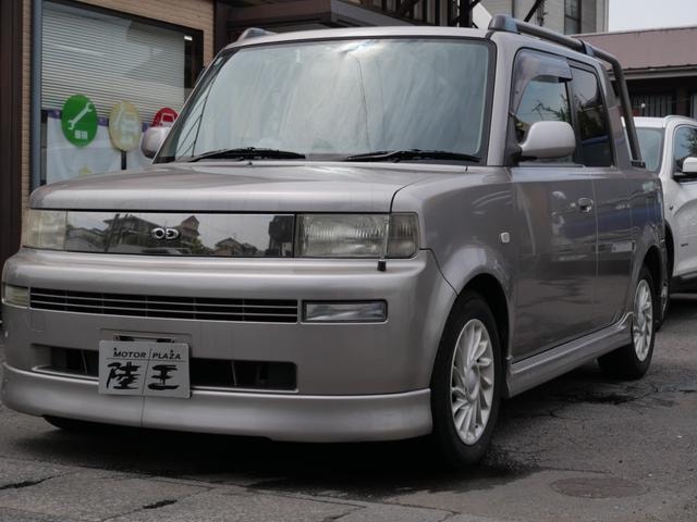Toyota bB 2003 — фото автомобиля