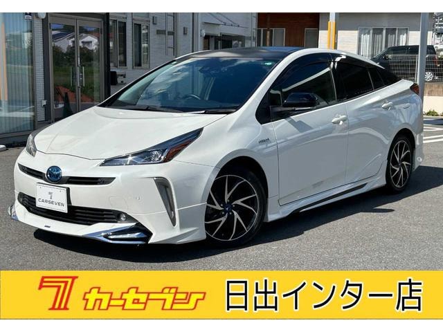 Toyota PRIUS 2019 — фото автомобиля 1