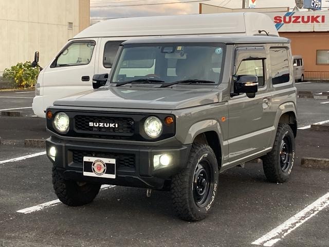 Suzuki JIMNY 2022 — фото автомобиля 1