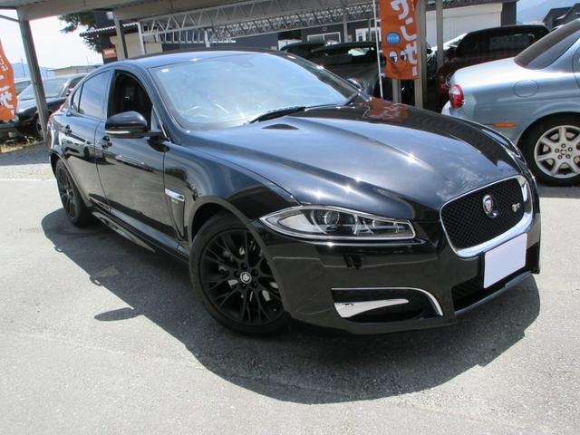 Jaguar XF 2015 — фото автомобиля 1