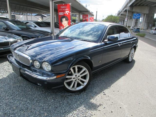 Jaguar XJ 2007 — фото автомобиля 1