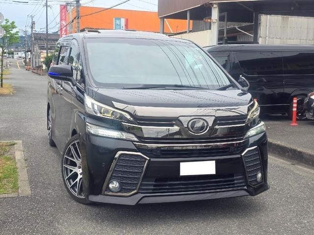 Toyota VELLFIRE 2017 — фото автомобиля 1