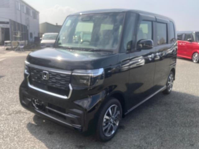 Honda N-BOX CUSTOM 2024 — фото автомобиля 1