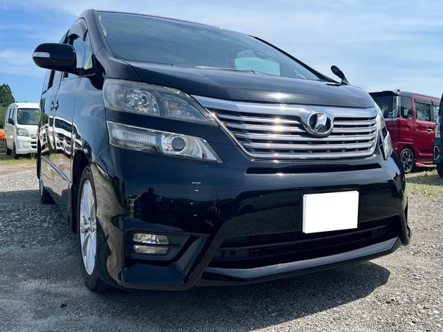 Toyota VELLFIRE 2010 — фото автомобиля