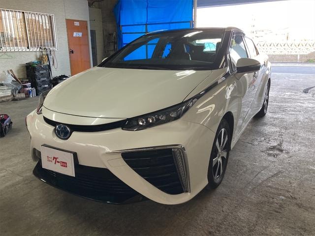 Toyota MIRAI 2018 — фото автомобиля