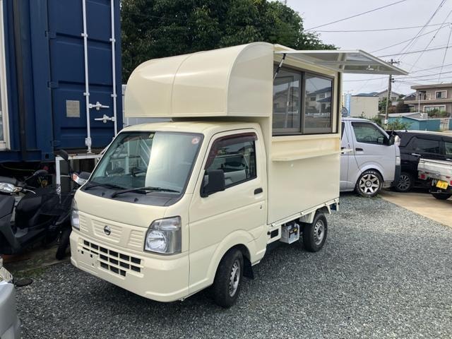 Nissan NT100CLIPPER TRUCK 2018 — фото автомобиля 1