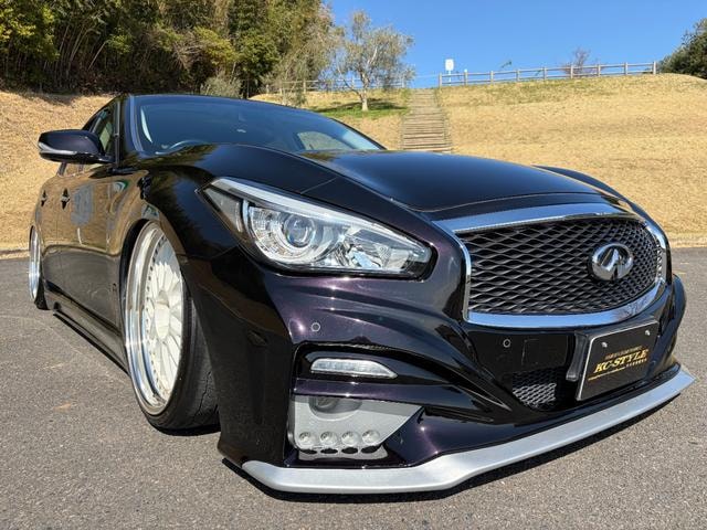 Nissan FUGA 2015 — фото автомобиля 1