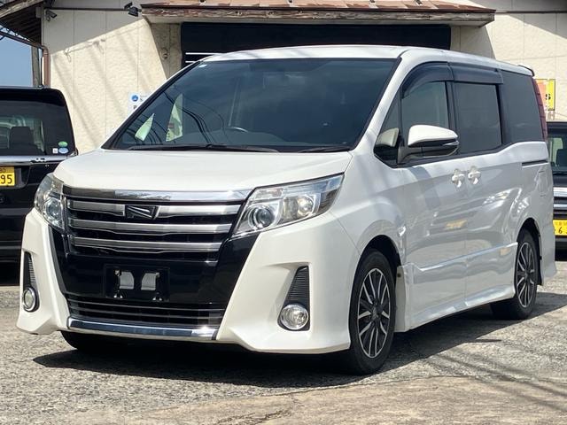 Toyota NOAH 2014 — фото автомобиля 1