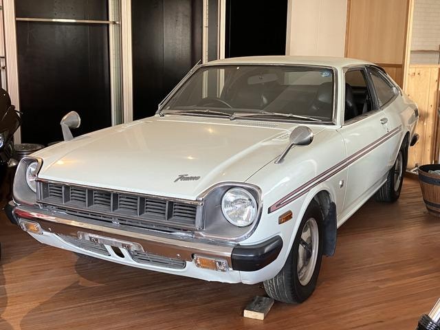 Toyota SPRINTER 1975 — фото автомобиля 1