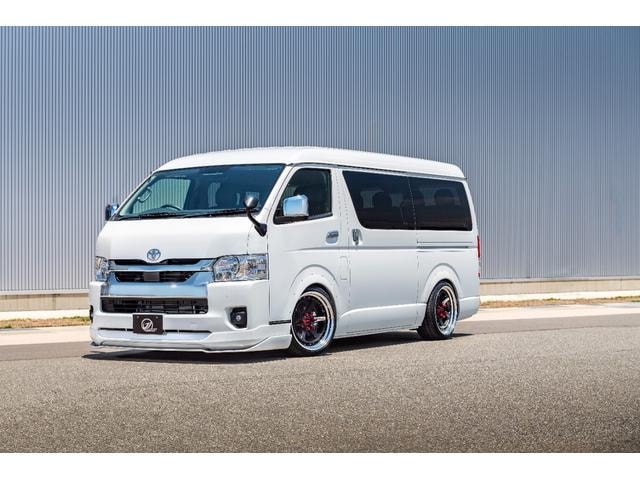 Toyota HIACE WAGON 2026 — фото автомобиля