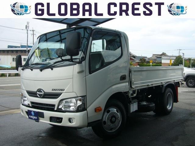 Hino DUTRO 2018 — фото автомобиля 1