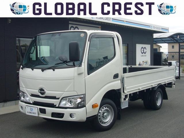 Hino DUTRO 2026 — фото автомобиля 1