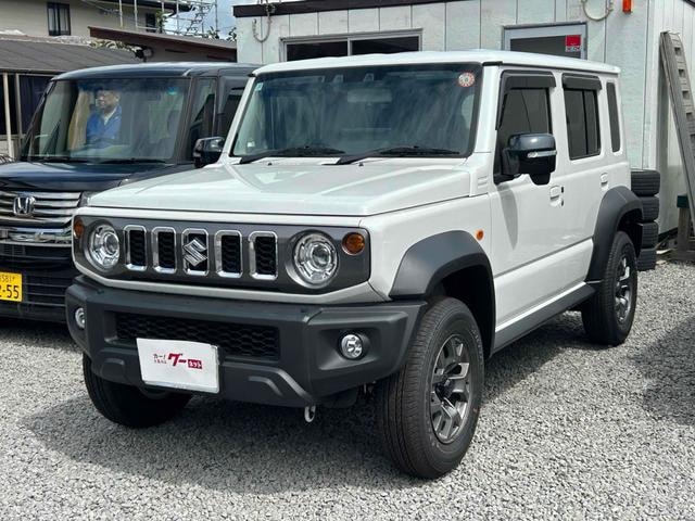 Suzuki JIMNY NOMADE 2025 — фото автомобиля 1