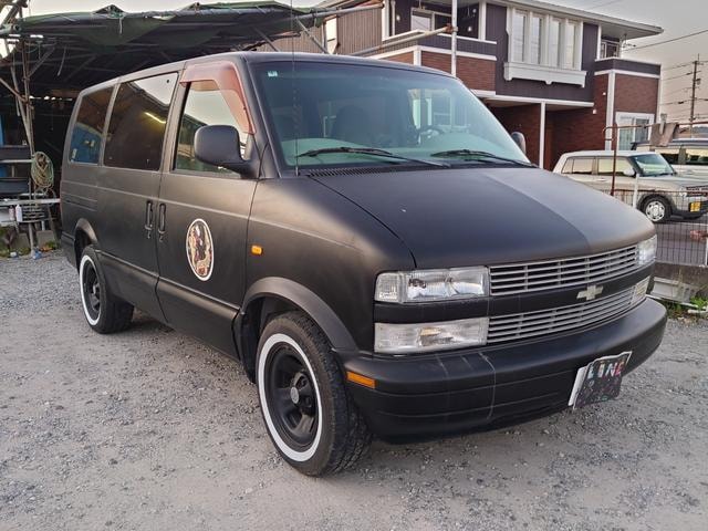 Chevrolet ASTRO 2002 — фото автомобиля