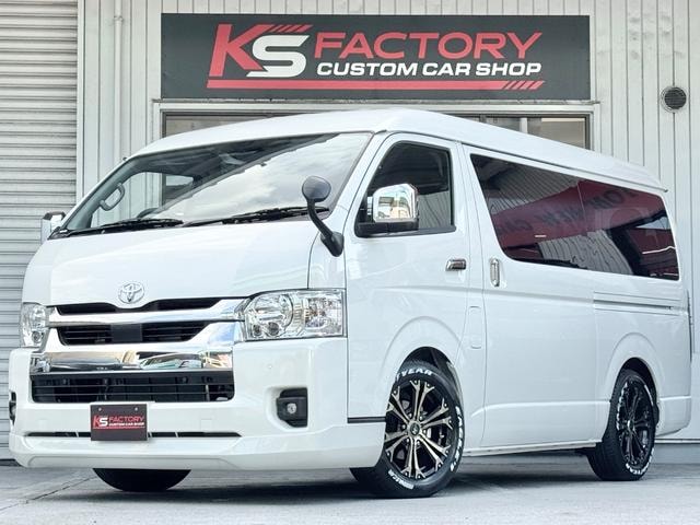 Toyota HIACE WAGON 2026 — фото автомобиля 1