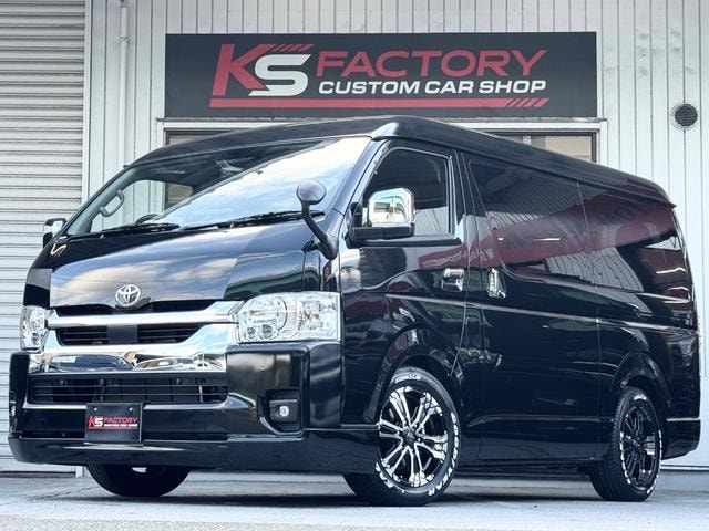 Toyota HIACE WAGON 2026 — фото автомобиля 1